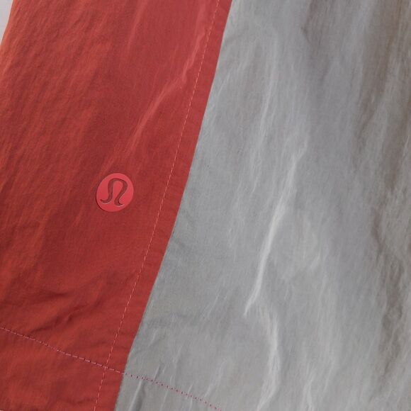 Lululemon Colorblock Women's Evergreen Running Short Size 4 (XS) - Picture 4 of 10